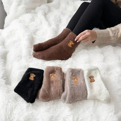 🐮5 Pairs Fuzzy Highland Cow Socks