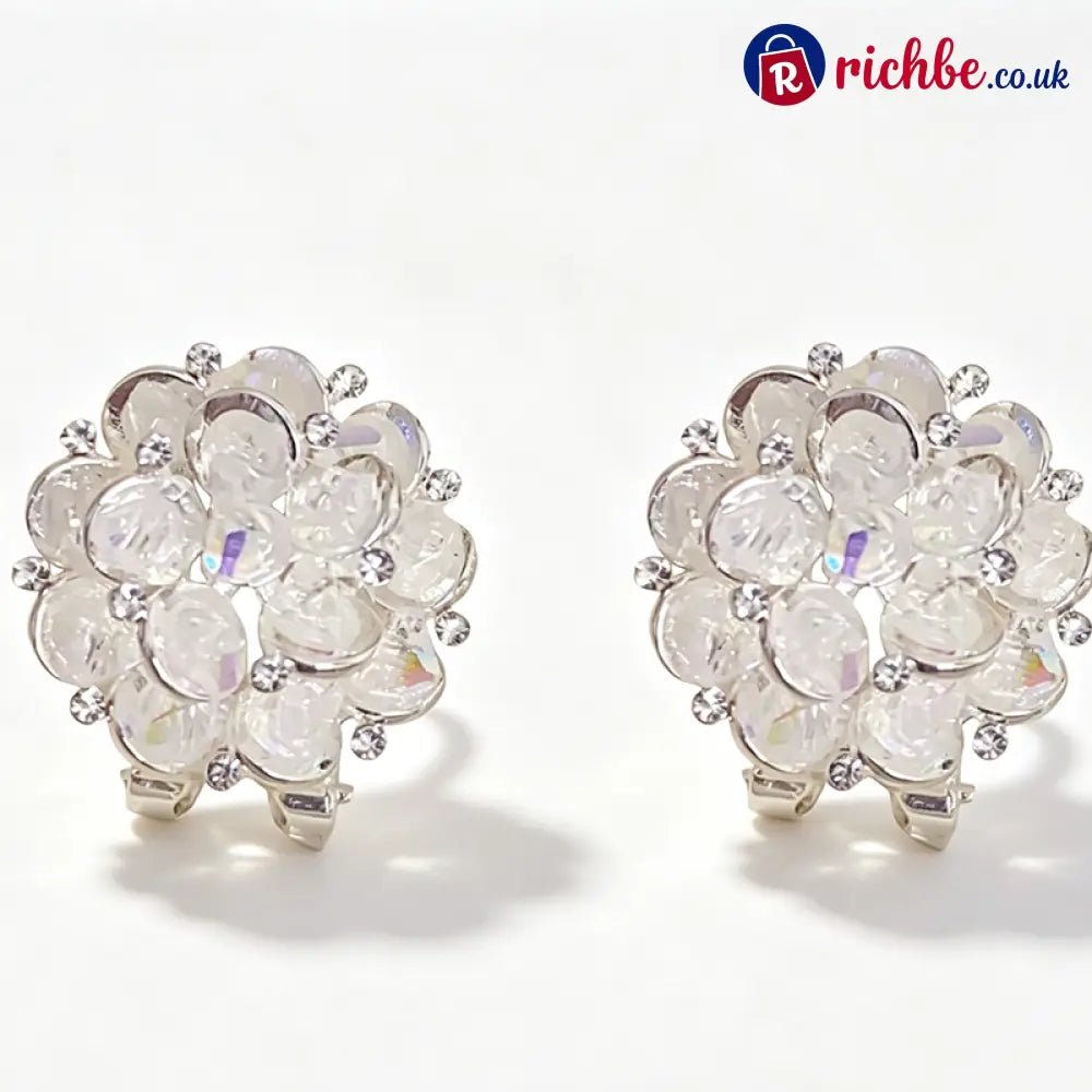 💎 2026 Sale, Over 52,000 Sold!✨ Elegant Floral Stud Earrings – Sparkling Detail & Lightweight Comfort 🌸 - White