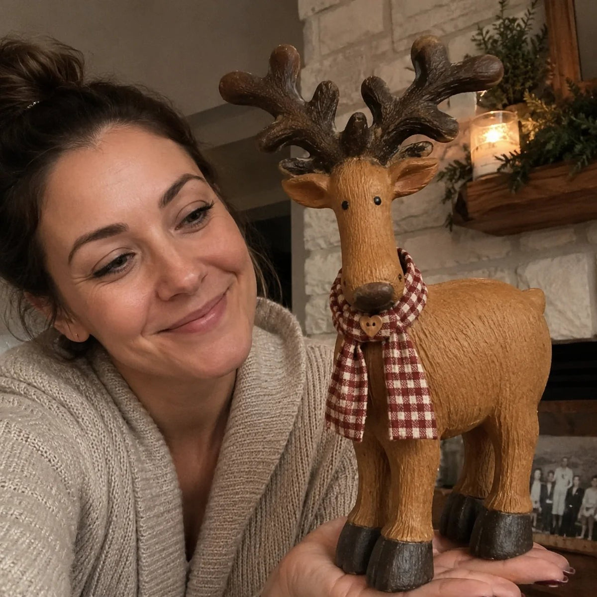🦌Rustic Farmhouse Reindeer Figurine