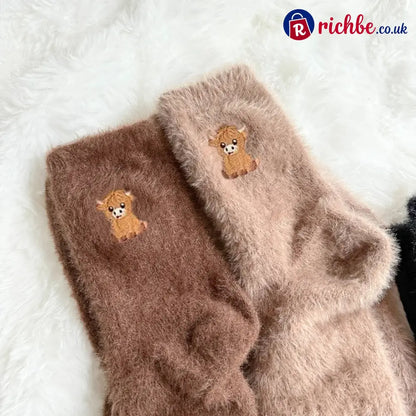 🐮5 Pairs Fuzzy Highland Cow Socks