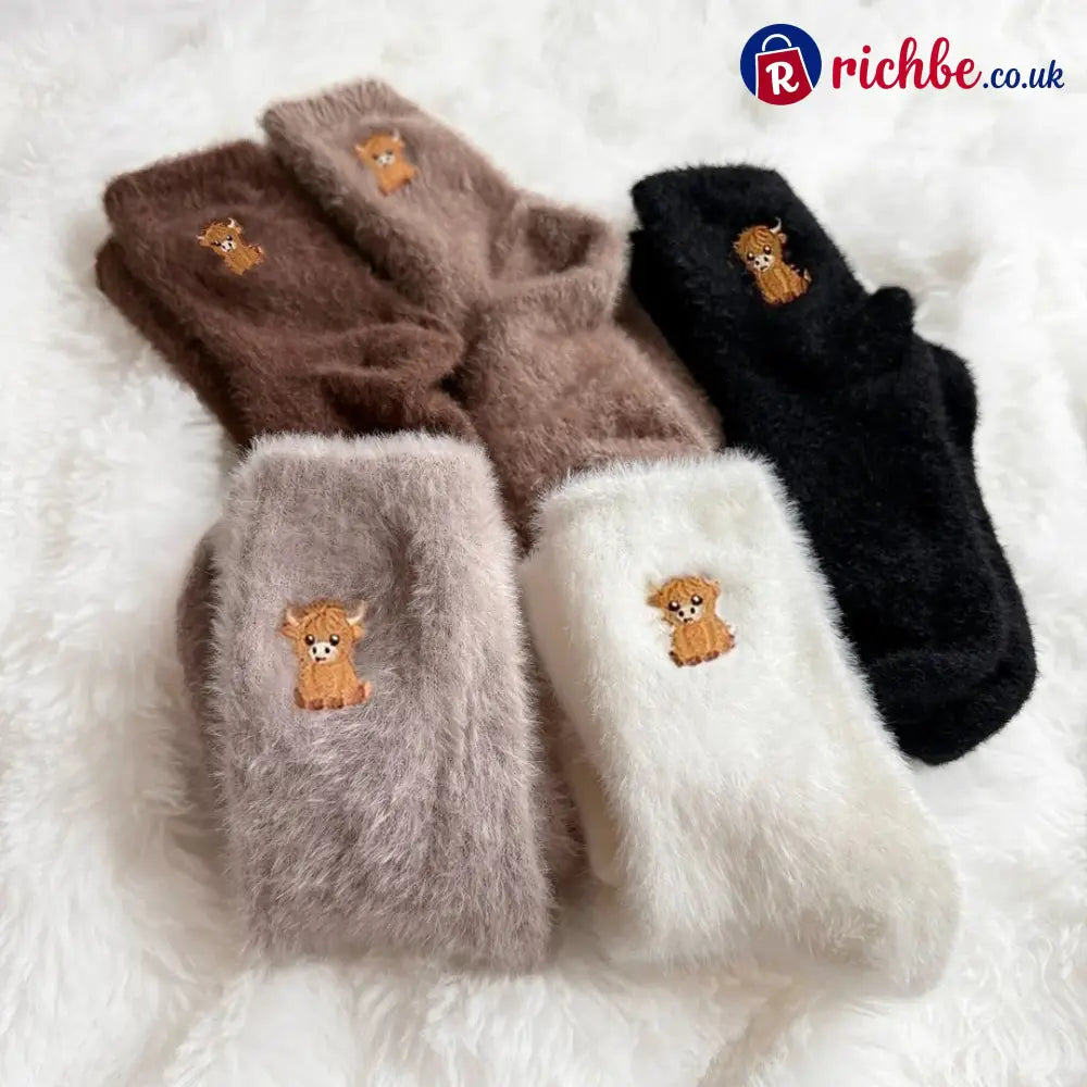 🐮5 Pairs Fuzzy Highland Cow Socks
