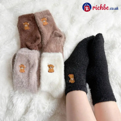 🐮5 Pairs Fuzzy Highland Cow Socks