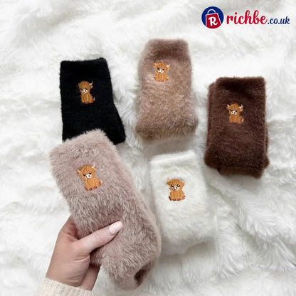 🐮5 Pairs Fuzzy Highland Cow Socks
