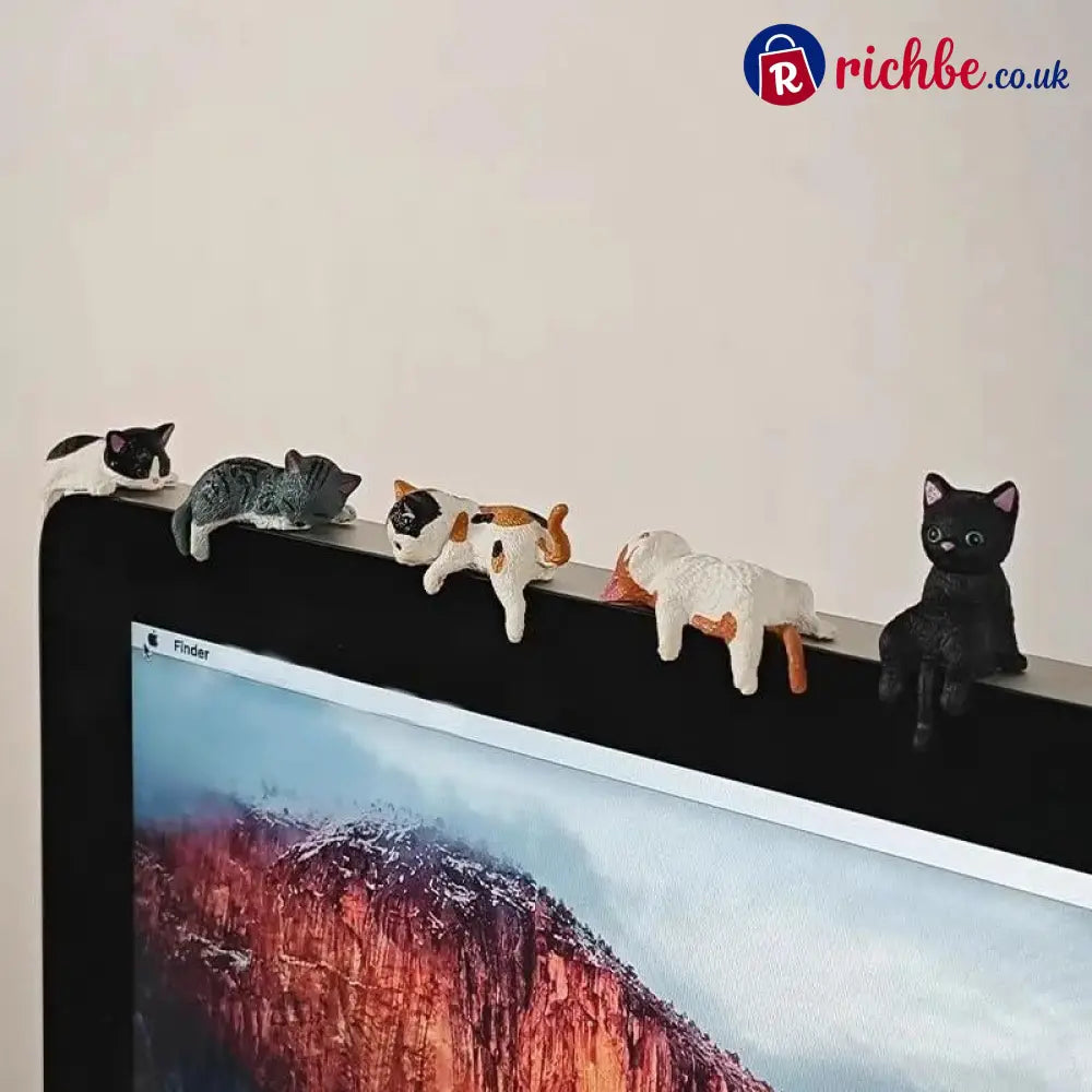 5-Piece Mini Resin Cat Figurines - Cute Cartoon Desk Decor