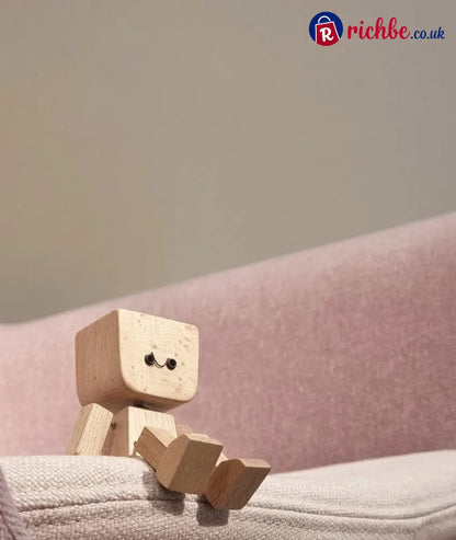 🔥Charming Little Wooden Figure That Sways with 12PCS Magnetic Expressions