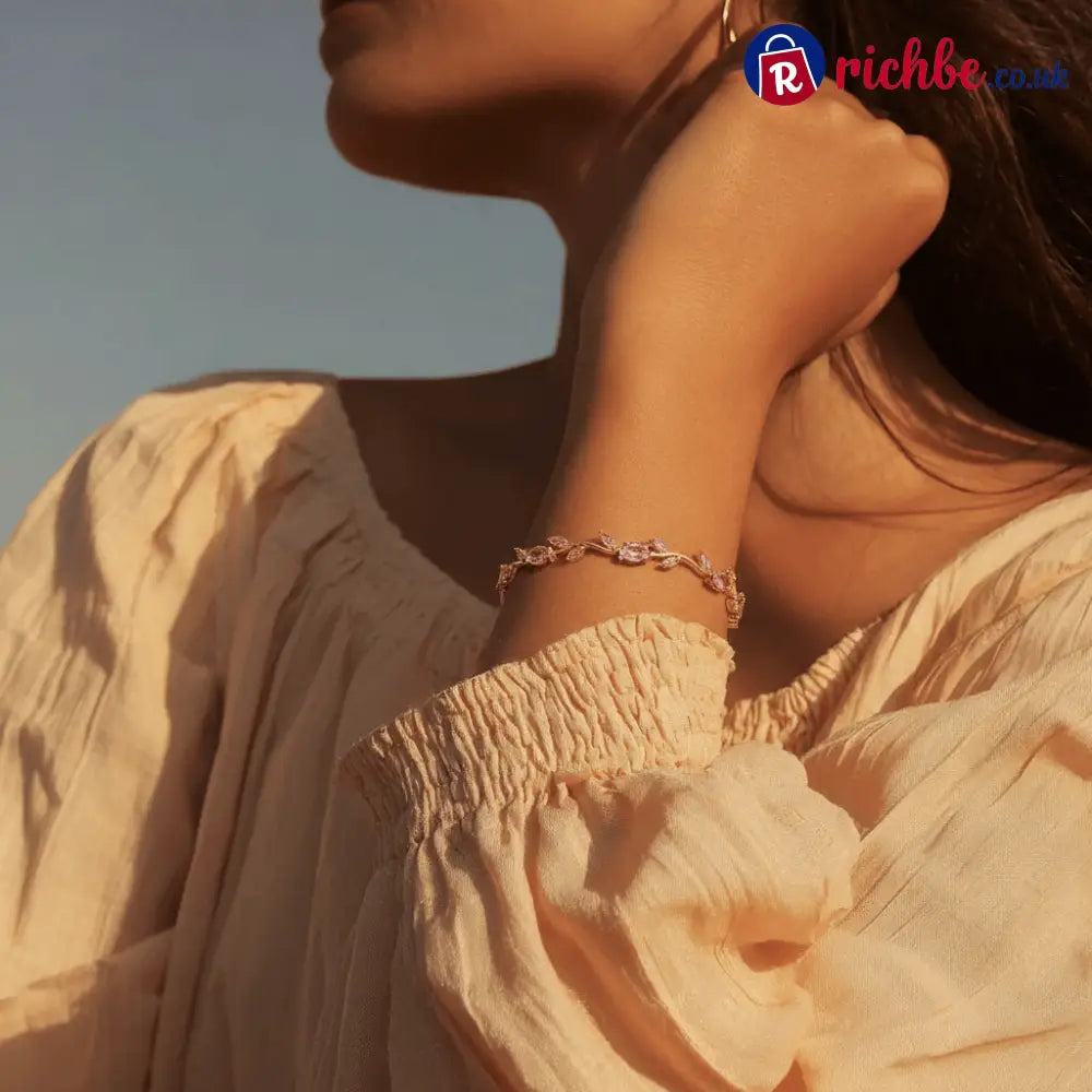 🎁💞Dainty Rose Bracelet