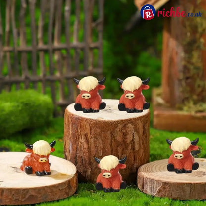 🐂🥚 Easter Mini Highland Cow Figurines - 30 Pcs