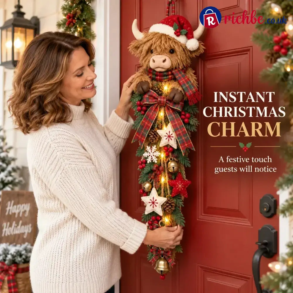🎄 Lighted Highland Cow Christmas Door Swag – A Cozy Holiday Welcome
