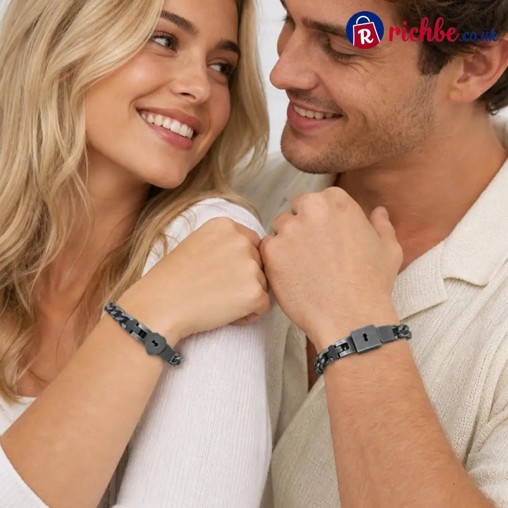 Matching bracelets with a heart-shaped lock 💕 - Beauty& Health