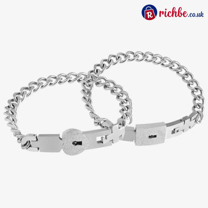 Matching bracelets with a heart-shaped lock 💕 - Steel color - Beauty& Health