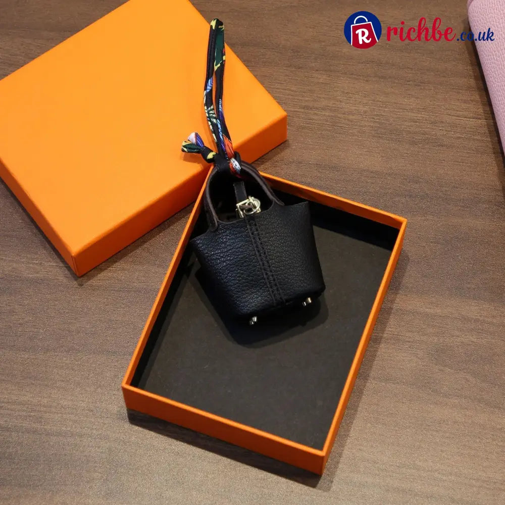 🌸Mini cute bag charm🌸 - Black
