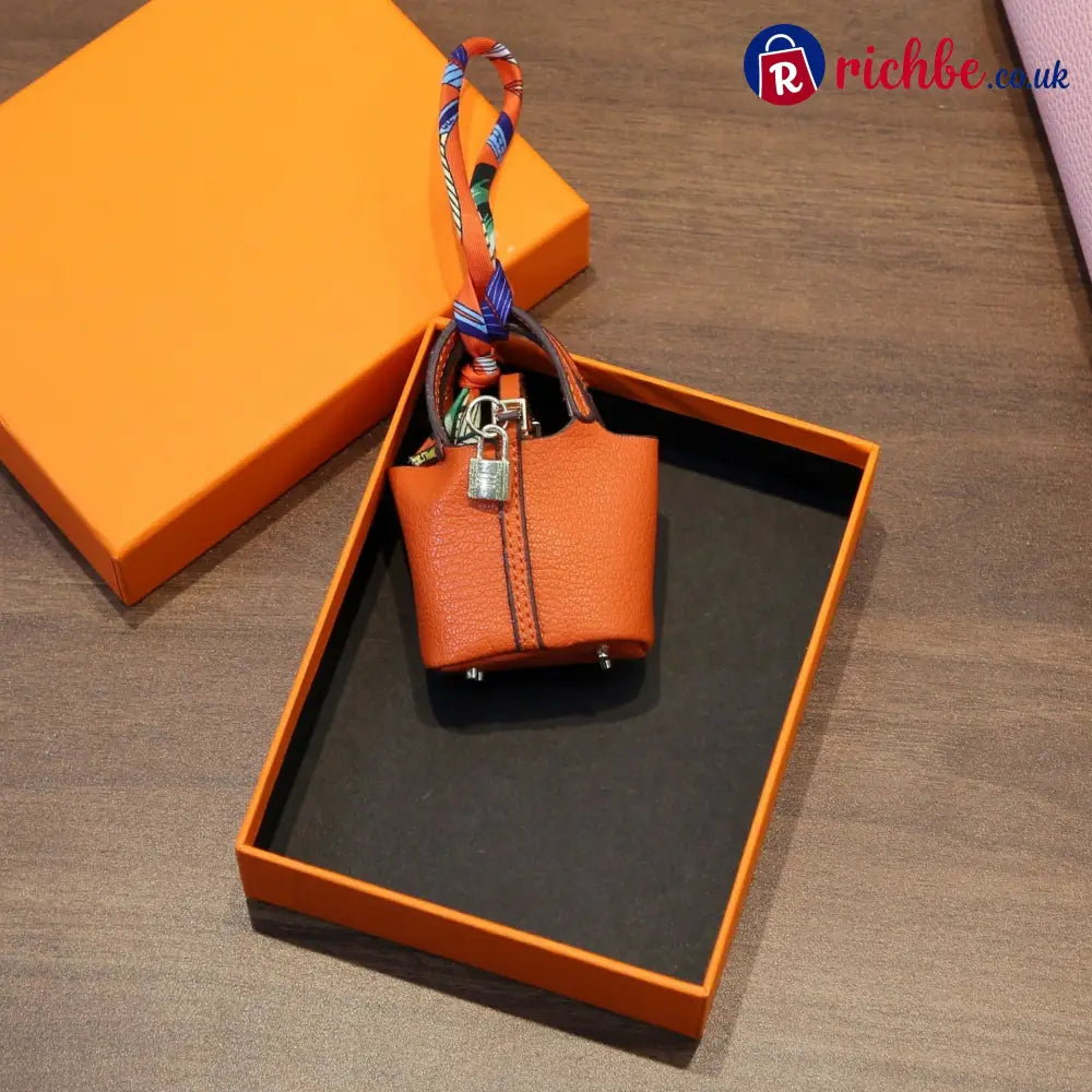 🌸Mini cute bag charm🌸 - Orange