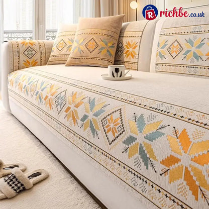 🌸 Non-Slip Bohemian Chenille Sofa Cushion Cover – Soft boho pattern & machine washable – Non-slip backing fits most