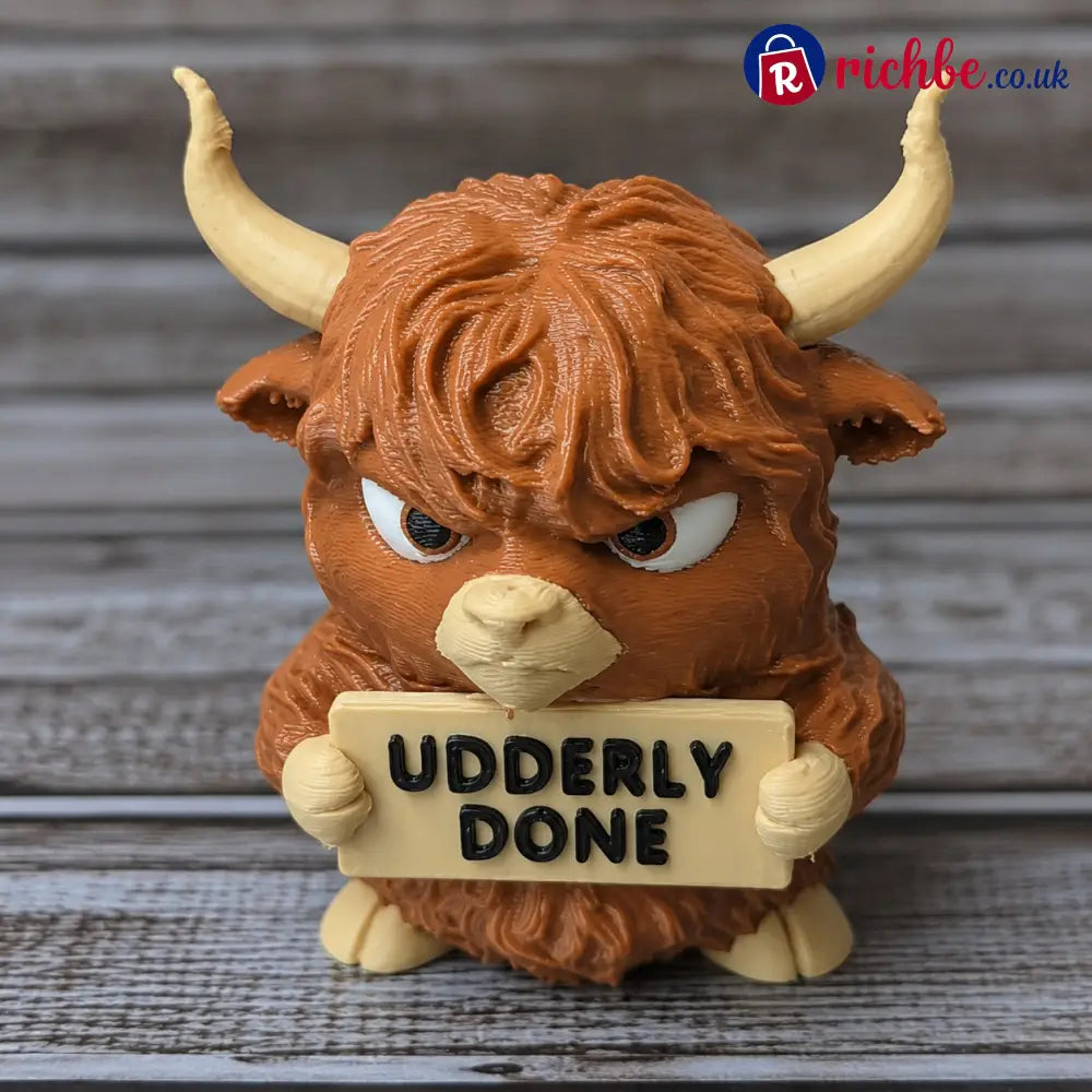 Sassy Animal Desk Buddy Set – 7PCS Funny Mood Figurines with Attitude Signs - 🦬 Udderly Done Highland Cow