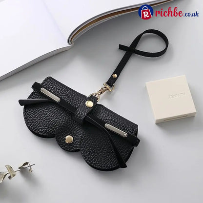 ✨Soft PU Leather Sunglasses Bag👓️ - Black