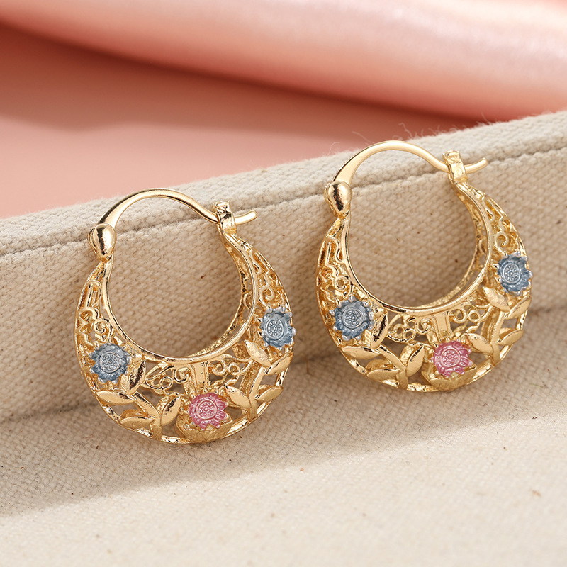 🌼Gold-Plated Crescent Hoop Earrings with Enamel Flowers🌸
